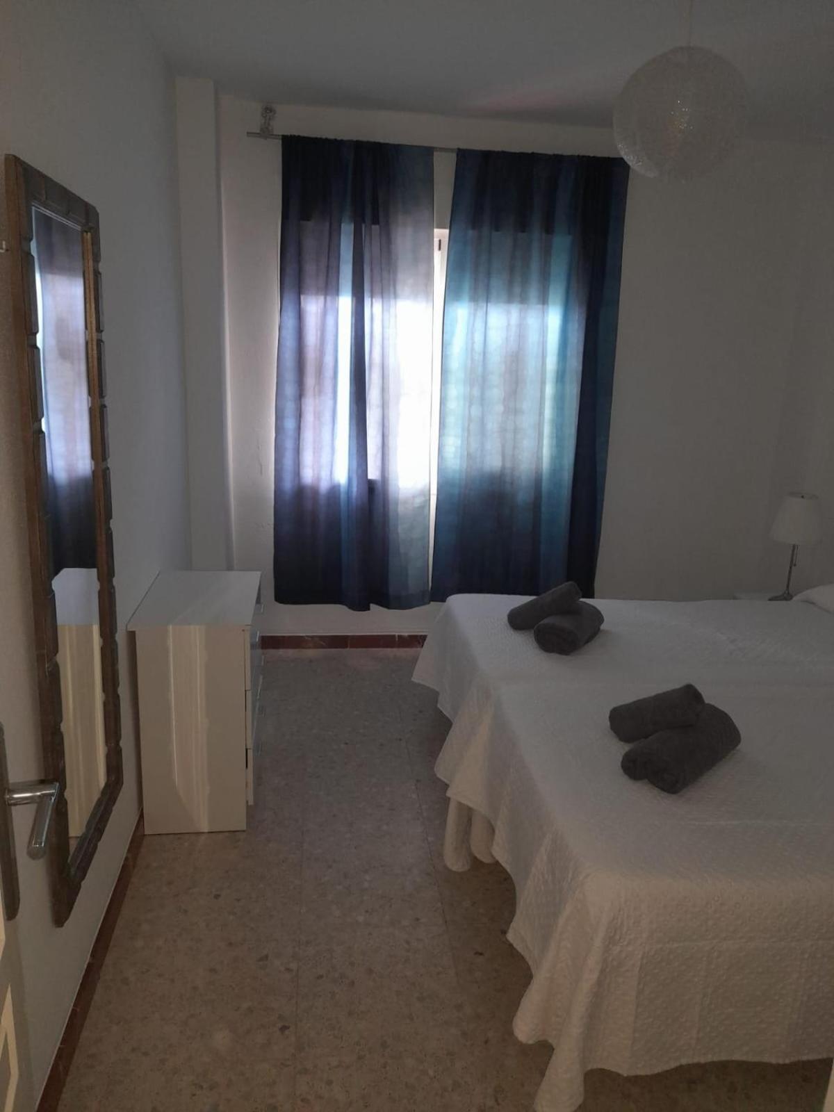 Precioso Apartamento Frontal Al Mar Nerja Luaran gambar