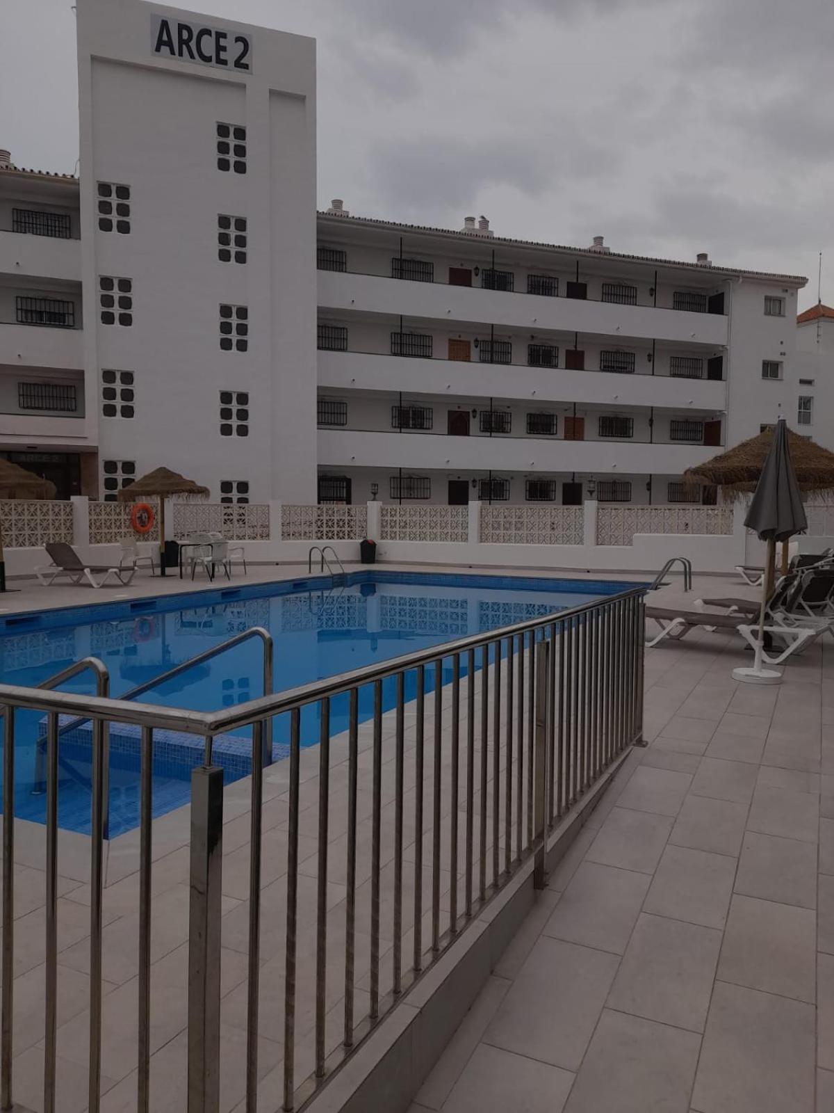 Precioso Apartamento Frontal Al Mar Nerja Luaran gambar