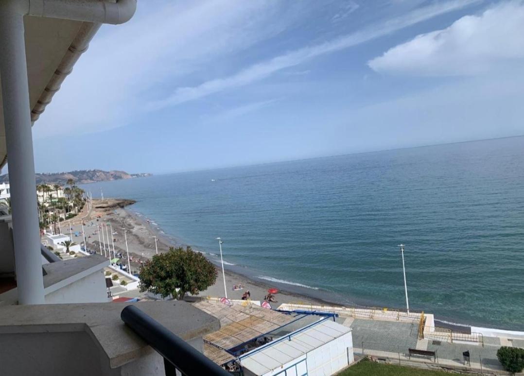 Precioso Apartamento Frontal Al Mar Nerja Luaran gambar